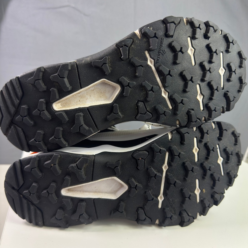 The North Face Vectiv Taraval Futurelight Hiking Shoes Womens Size 8 White Black - Picture 15 of 16